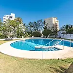 Malagasuite Sea View Babilonia * توريمولينوس
